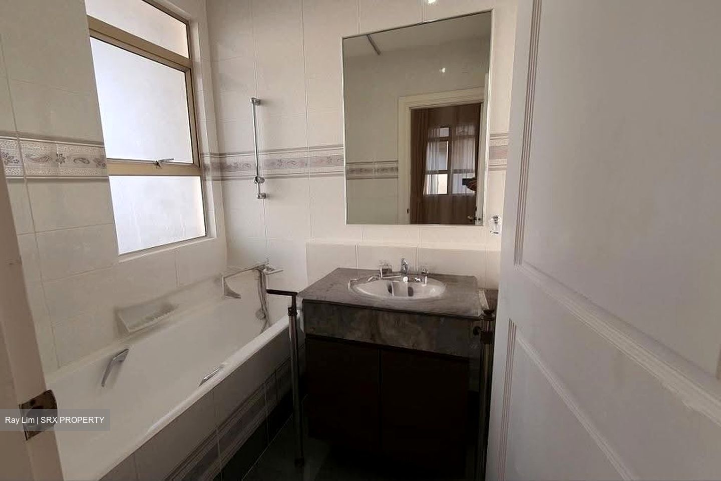 Leonie Condotel (D9), Condominium #635165641